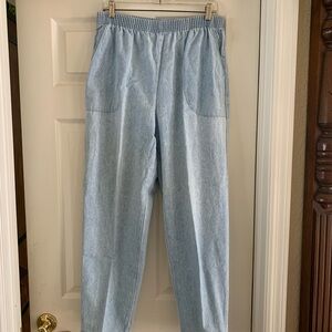 Sport Timer Light Blue Straight Leg Women's Jeans